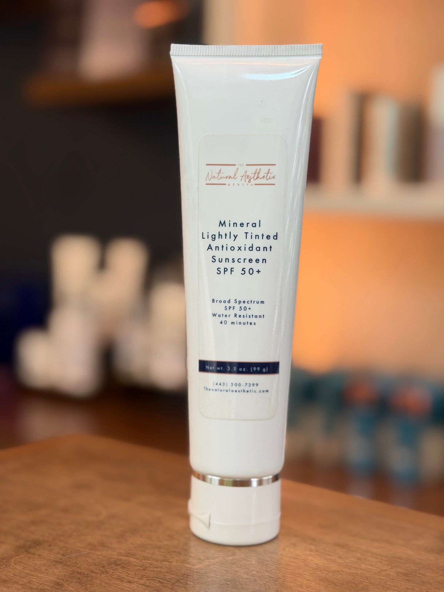 Mineral Lightly Tinted Antioxidant Sunscreen SPF50+